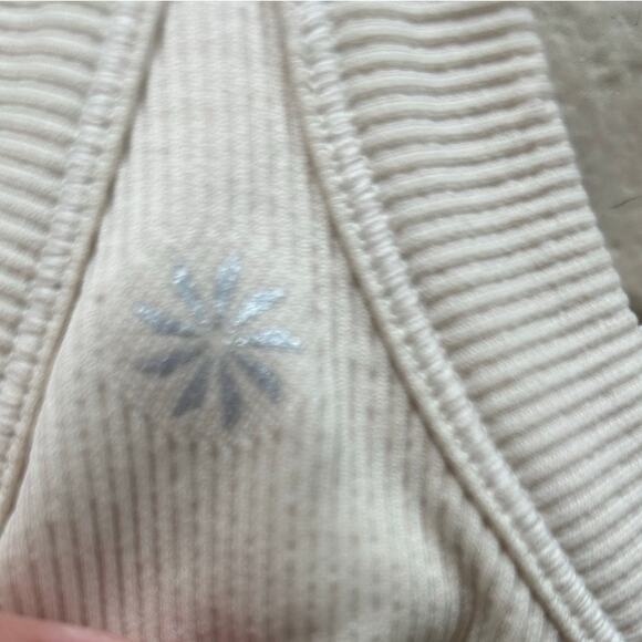 Athleta Beige Active Top size XXS - Picture 3 of 8
